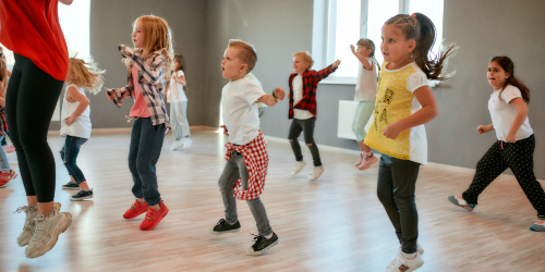 kids dancing in dance class